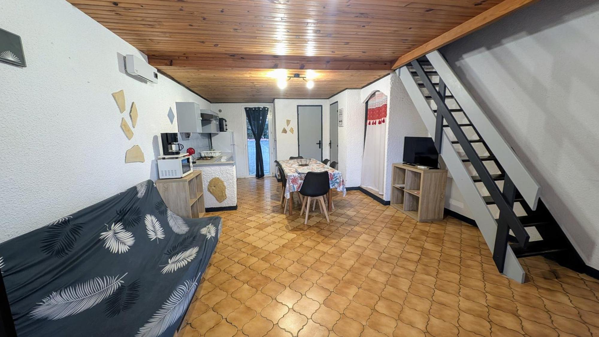 Gite La Capelle Roquefort Des Corbieres Sigean Narbonne Aude 객실 사진