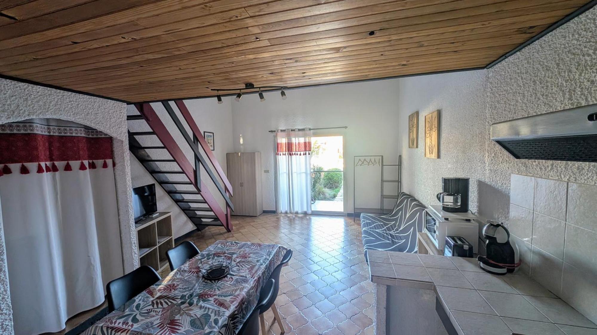 Gite La Capelle Roquefort Des Corbieres Sigean Narbonne Aude 객실 사진